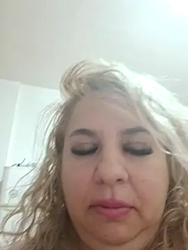 BelleInna online show from October 28, 9:19 pm