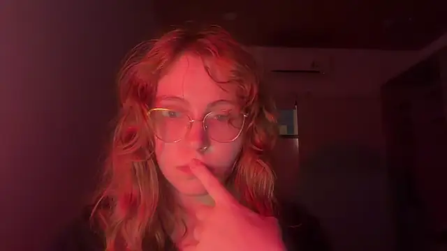 Celina moon online show from November 12, 2:15 pm