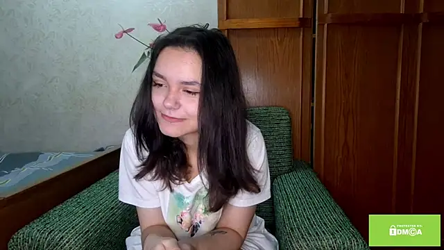 AudieMleczynski online show from November 27, 6:16 am