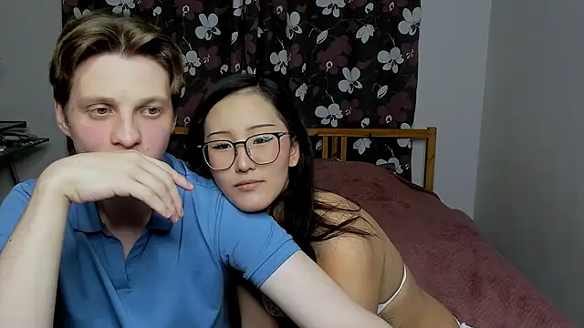 Blossomandbee online show from October 15, 5:59 pm