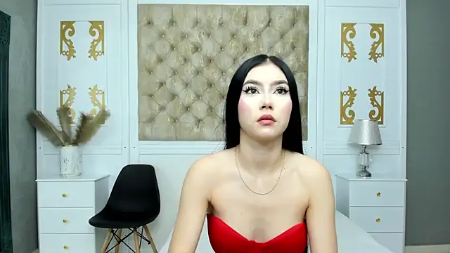 BellaDalthon online show from October 28, 11:38 am