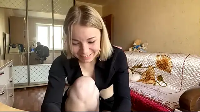 HoppedArea online show from October 21, 9:35 am