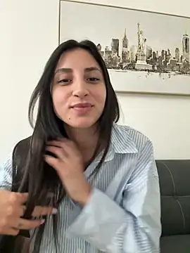 itsmiasofia online show from November 4, 11:10 pm