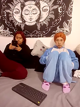 abby n emily online show from November 13, 12:26 pm