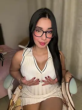 MiaSofia   online show from February 27, 4:45 am