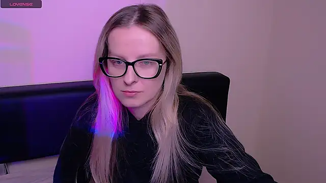 AllaLeomz online show from October 21, 7:23 am