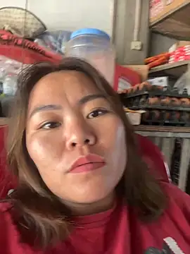 panda-bae online show from October 18, 5:10 am