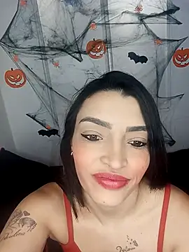 nicole-roman online show from October 24, 1:07 pm