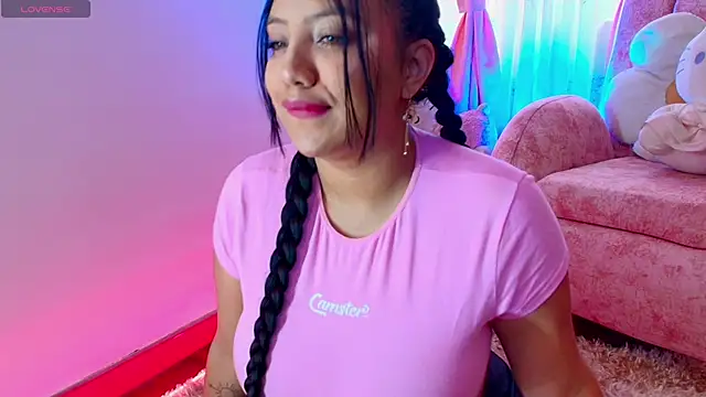 Lunaira Deep online show from October 20, 7:17 pm