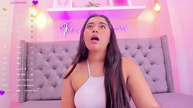 Sophiia 77 online show from December 19, 10:35 pm