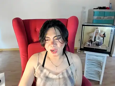 GoldenTs69 online show from November 29, 5:33 am