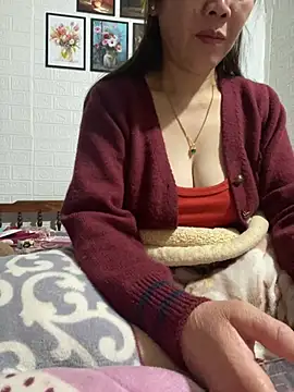 tabby-cat11 online show from February 11, 10:22 pm