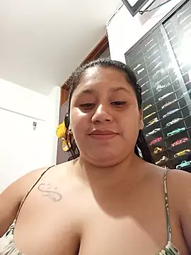 laurita goloza39 online show from July 15, 12:04 am
