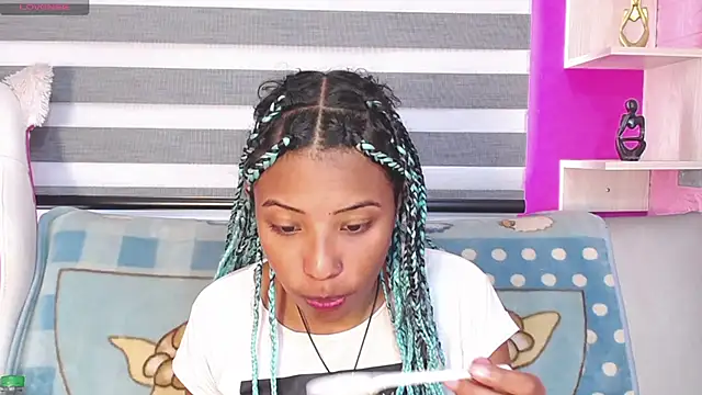 Zoe Rider online show from December 18, 12:43 pm