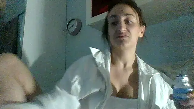 Lolaaa17740 online show from November 24, 11:40 pm