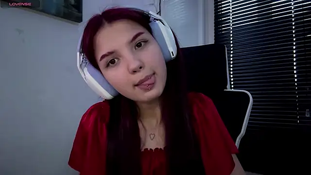 HanaMantanaDell online show from April 9, 2:55 pm