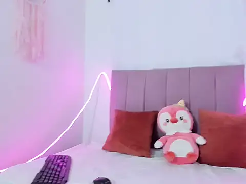 Vanessaedenroom online show from December 3, 12:13 am