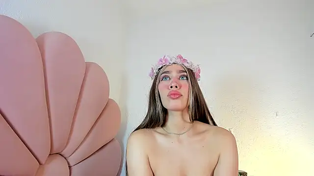 madeliin clerk online show from March 4, 3:51 pm