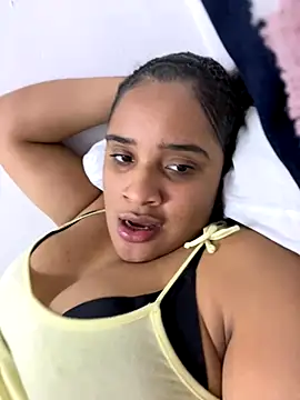 sararose2001 online show from October 18, 1:52 am