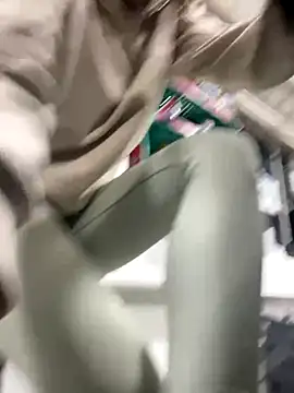 elegant  rouse online show from October 30, 3:31 am