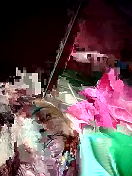 OliveGreen22 online show from December 1, 1:53 am