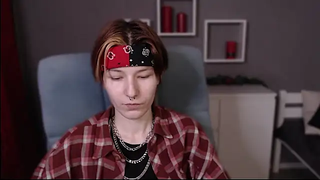 guitarandangell online show from January 16, 7:26 am