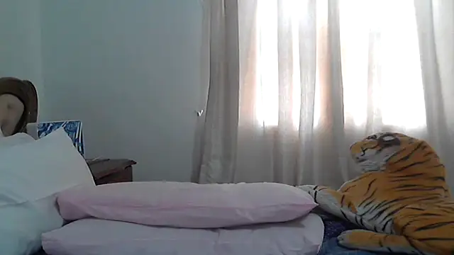 Hotcougar online show from March 28, 8:47 am