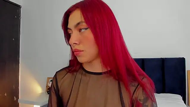 melanie roux   online show from April 10, 12:33 pm