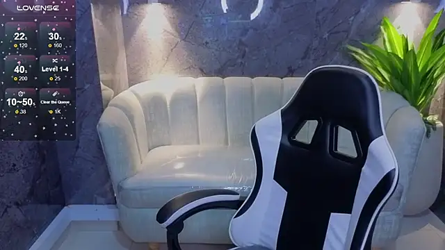 luna tx online show from November 17, 1:12 pm