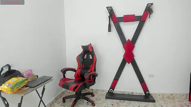 Aurora LatinGirl online show from October 17, 10:13 pm