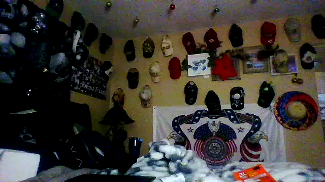 bigdaddyrooster online show from March 10, 1:53 am