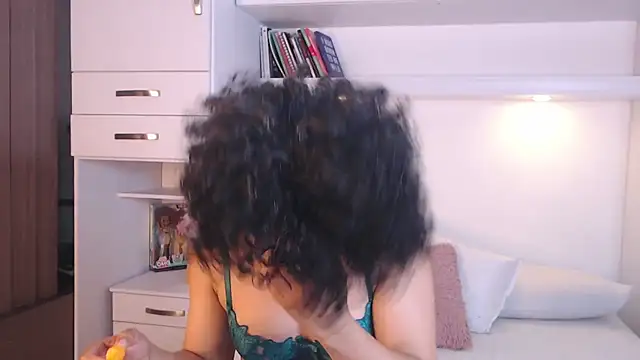 MartiRuis10 online show from October 29, 10:23 pm