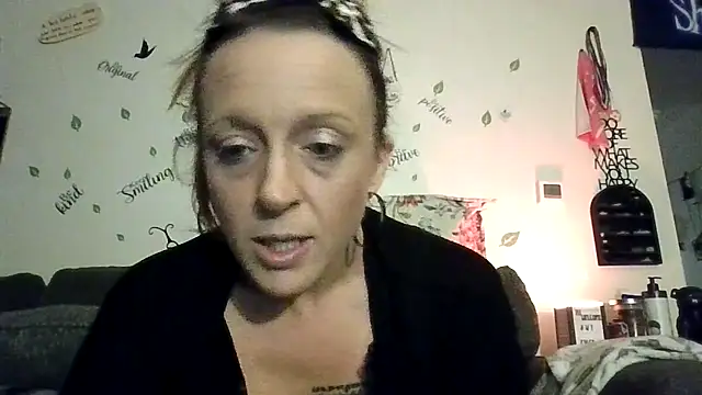 LoveLibz169 online show from November 10, 6:19 am