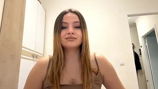 AikoSemo online show from November 24, 8:16 am