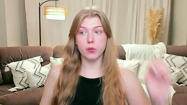 Stella Light online show from December 19, 4:48 am