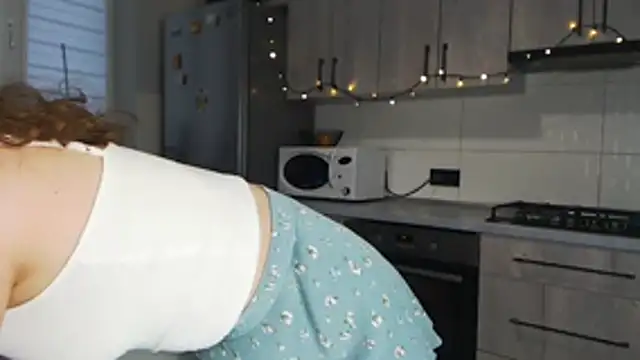 MilenaRossa online show from October 24, 2:02 pm