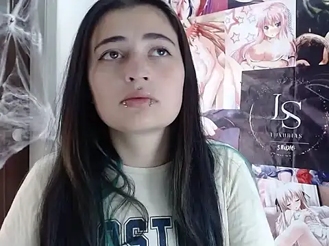 KittenMiss  online show from October 23, 7:53 pm