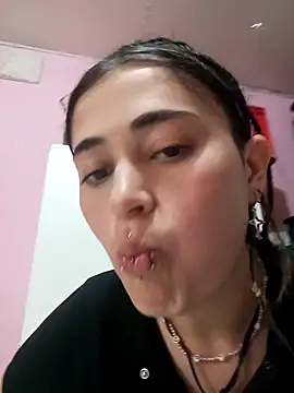 KittenMiss  online show from November 19, 6:52 pm