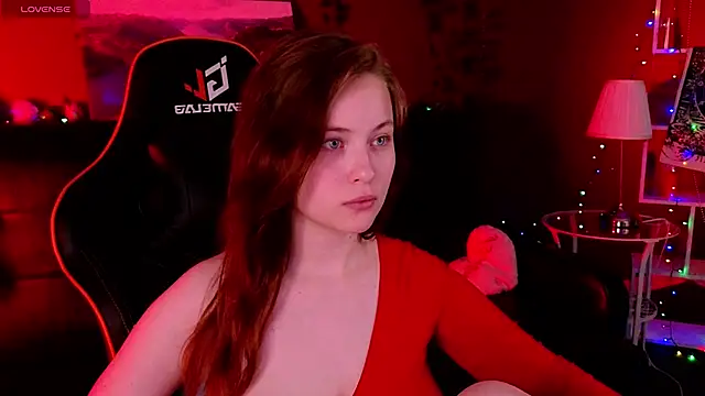 Mystery Mary online show from November 25, 11:45 am