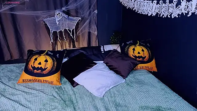 Mystery Mary online show from October 24, 11:39 am