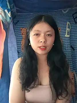 lisa-bae00 online show from January 18, 7:15 am