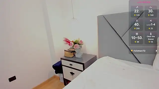 SofiaCavalli online show from November 8, 10:26 pm