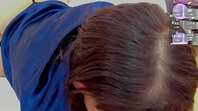 SofiaCavalli online show from November 7, 10:25 pm