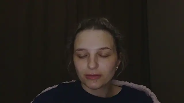 ElisSky301 online show from January 18, 9:11 pm