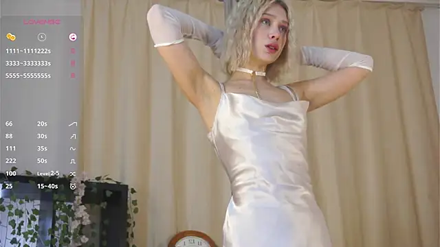 MimiGlow online show from October 28, 11:42 pm