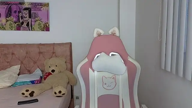 Valery lovexx online show from November 18, 10:44 pm