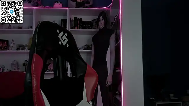 Holy Mistress S online show from March 18, 9:58 am