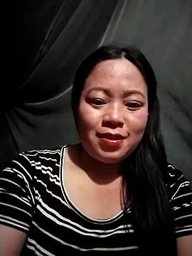 Nadia-a online show from October 29, 1:15 pm