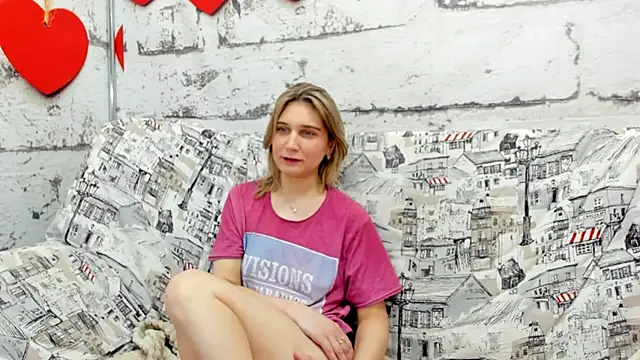 Tenderly Sophie online show from March 10, 2:48 am