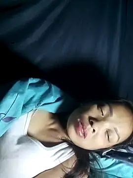 Karin-n online show from November 5, 10:15 pm